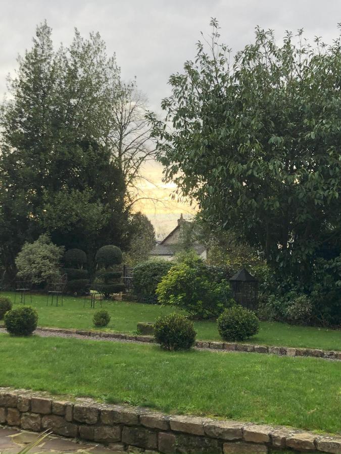 Manoir De La Prise Tarot Panzió Bagnoles de l'Orne Normandie Kültér fotó